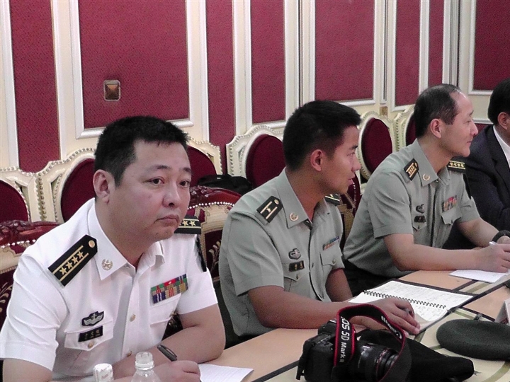 Coopération militaire : Séance de travail entre les FRCI et une délégation du Ministère de la Défense de la République populaire de Chine